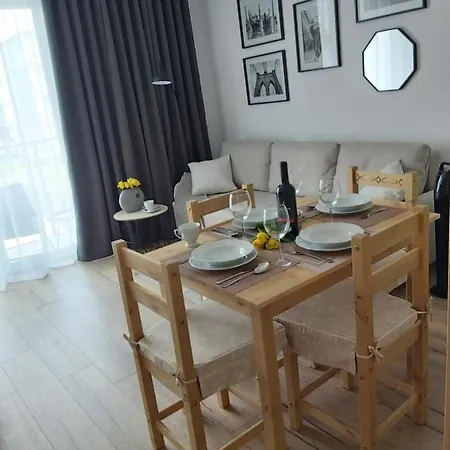 アパート Irys Baltic Mare Z Prywatnym Miejscem Parkingowym